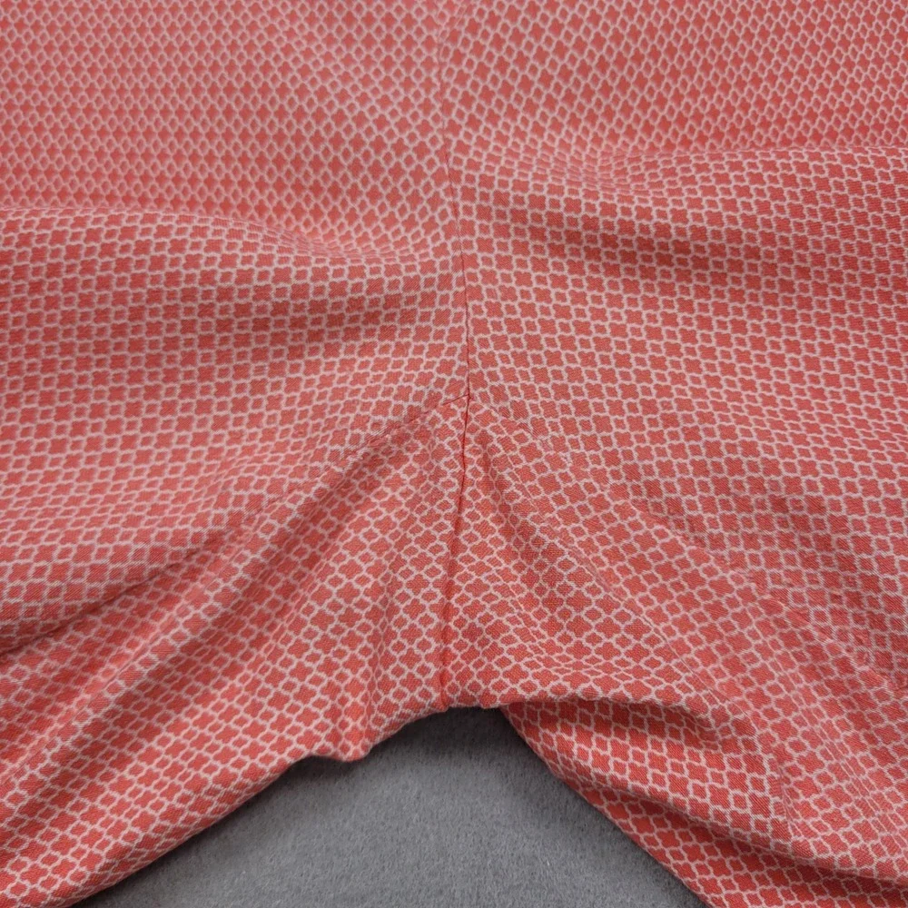 Chicos‎ Perfect Stretch Shorts Womens 2.5 Pink White Geometric Pull On Bermuda
